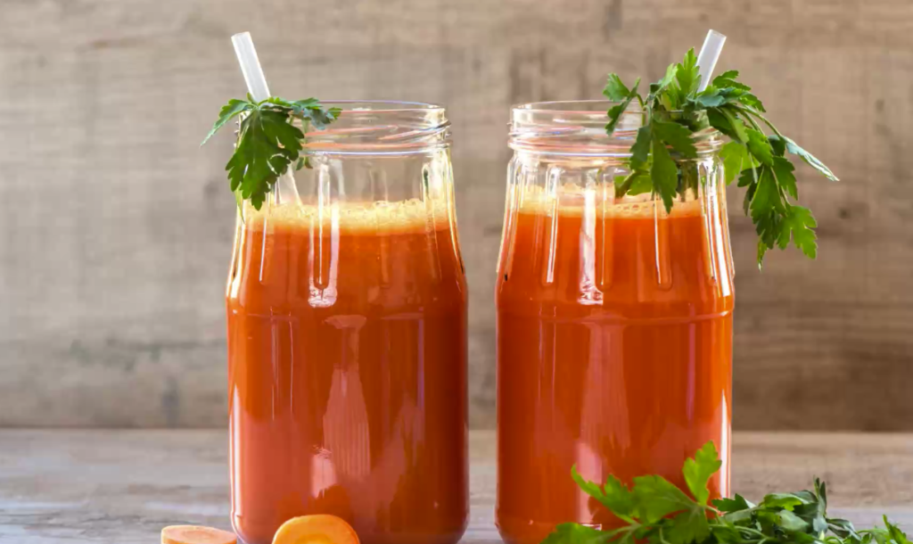 DIY Health Tonics: Grapefruit and Turmeric Juice
