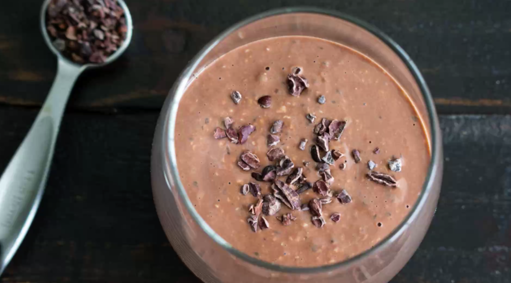 DIY Detox Tonics: Chocolate and Banana Smoothie