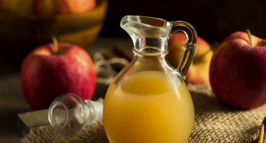 DIY Detox Tonics: Apple Cider Vinegar
