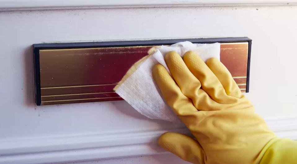 DIY Household Hacks: Copper Cleaner